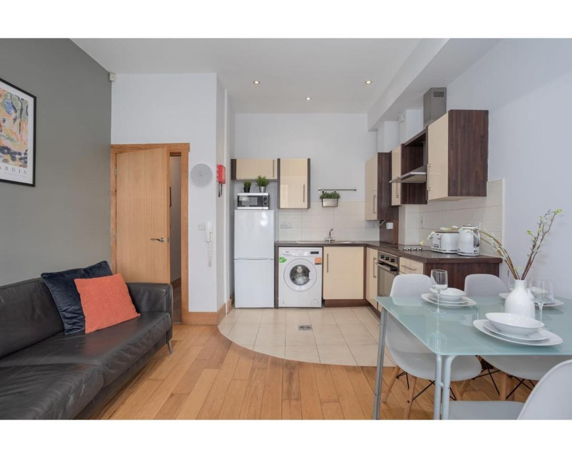 Central Belfast Apartments Eden Esterno foto